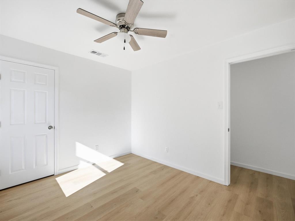 Lyndale #2 Ennis - Residential