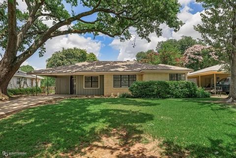 A home in Shreveport