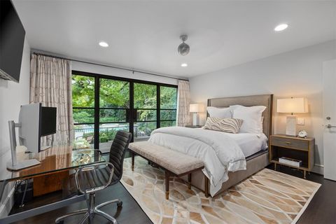 Tiny photo for 2103 Indian Creek Drive, Westover Hills, TX 76107 (MLS # 21077971)