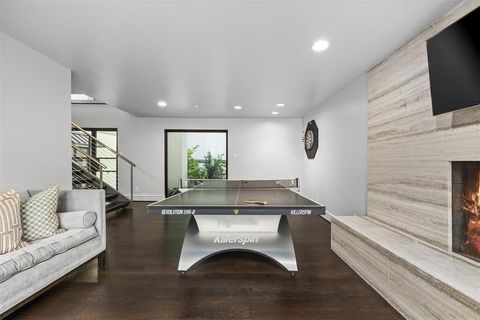 Tiny photo for 2103 Indian Creek Drive, Westover Hills, TX 76107 (MLS # 21077971)