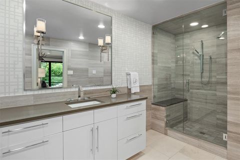 Tiny photo for 2103 Indian Creek Drive, Westover Hills, TX 76107 (MLS # 21077971)