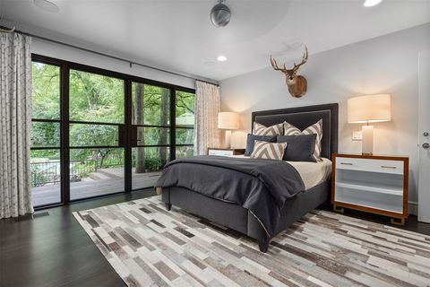 Tiny photo for 2103 Indian Creek Drive, Westover Hills, TX 76107 (MLS # 21077971)