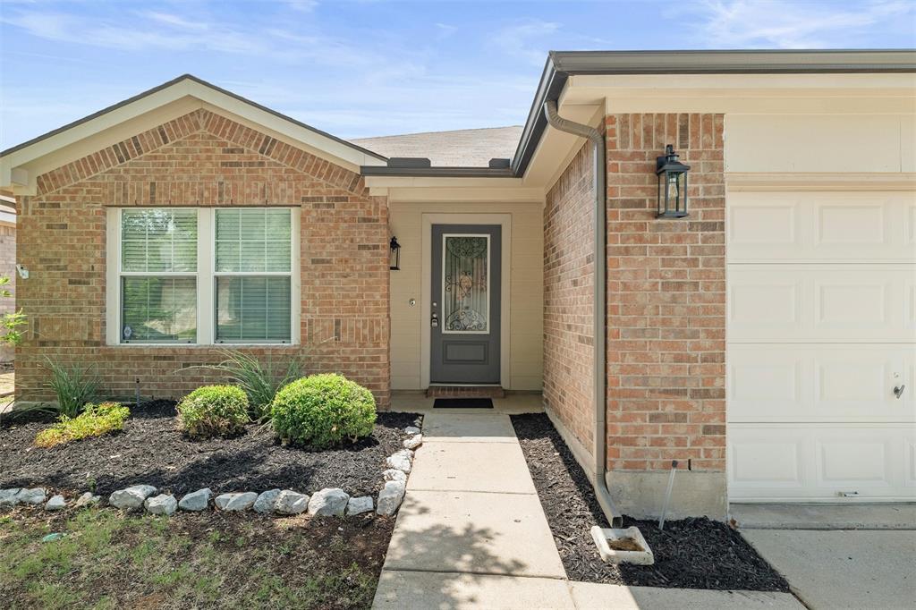 8828 Chisholm Trail