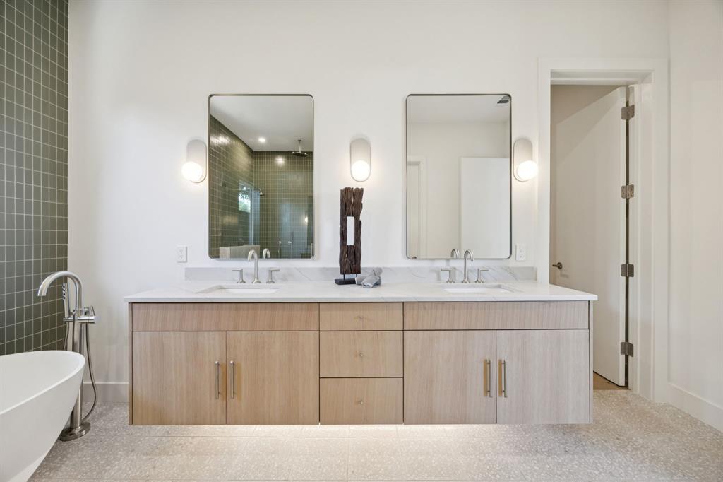 Ross Ave Annex - Residential