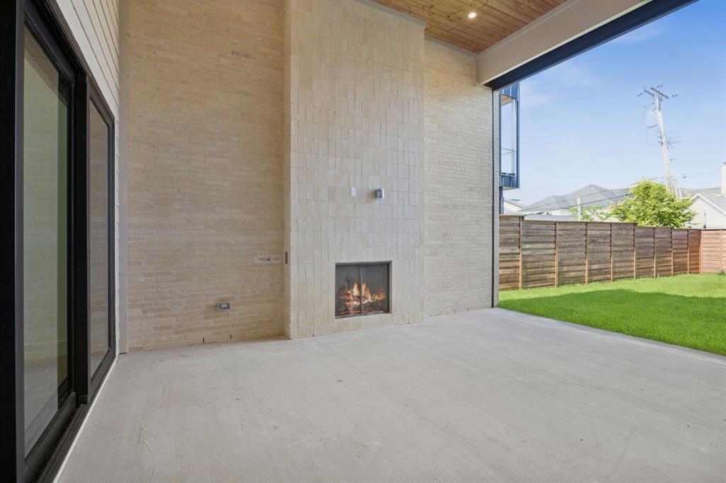 Ross Ave Annex - Residential