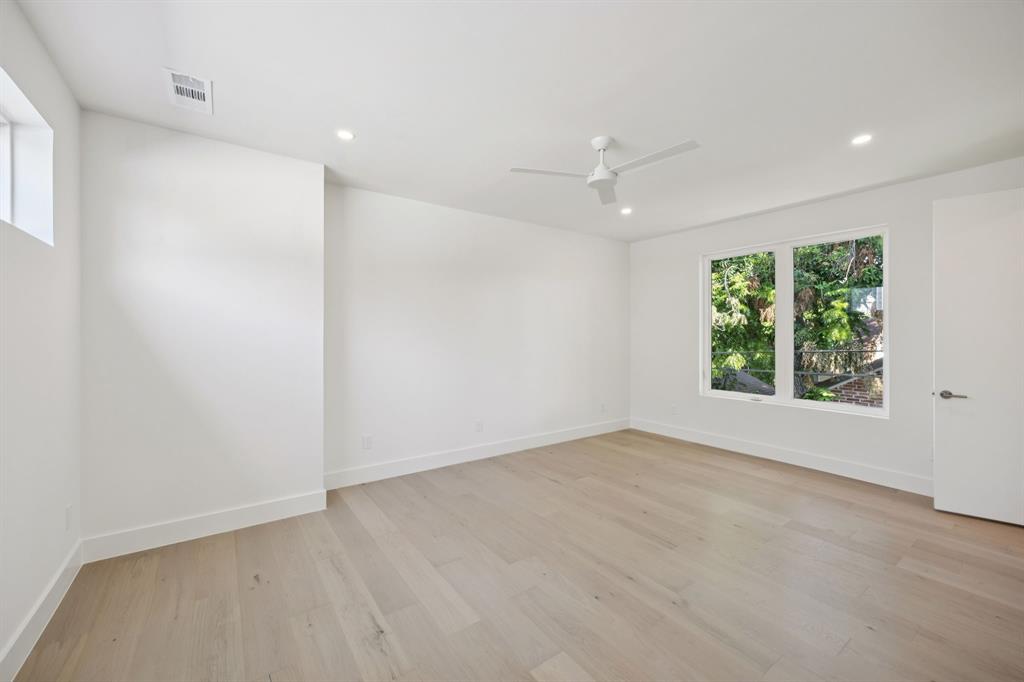 Ross Ave Annex - Residential