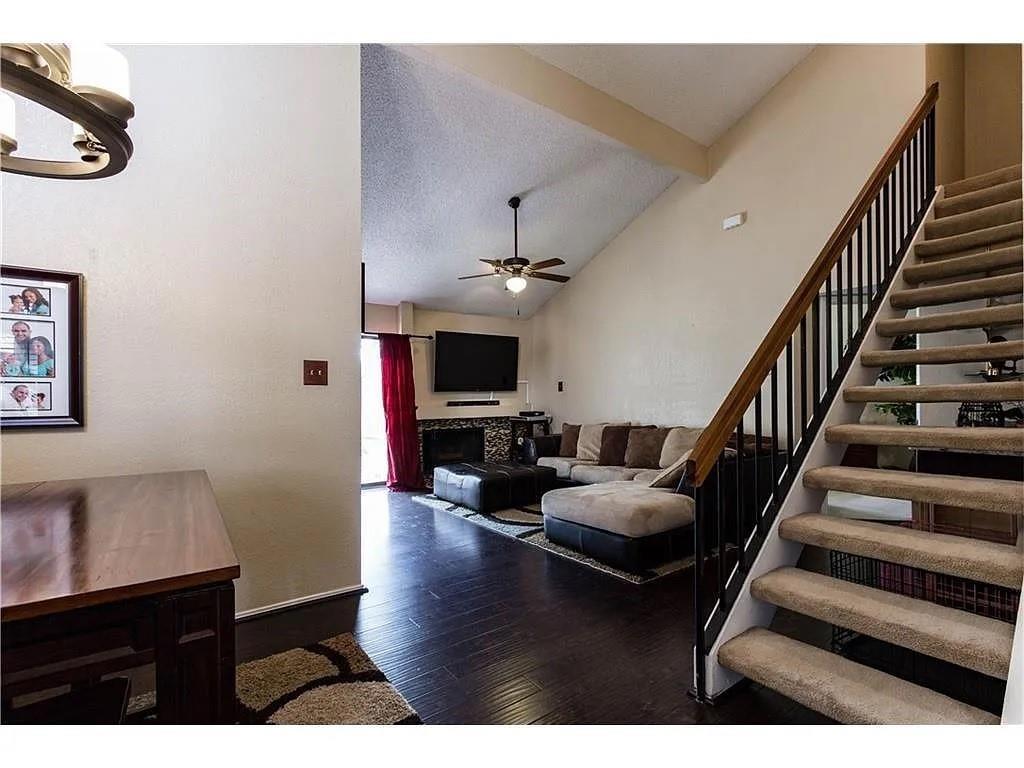 Villas At Valley Ranch Condos - Residential