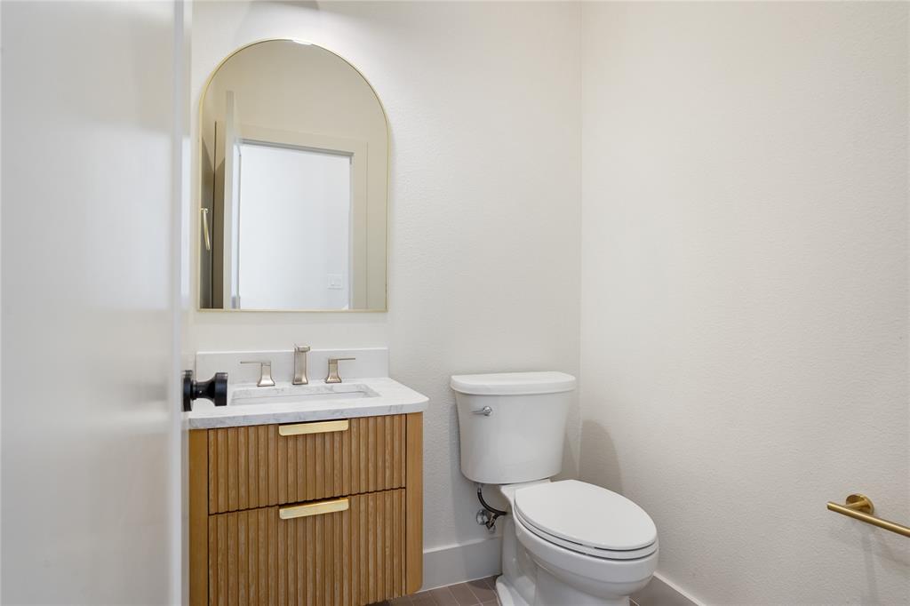 Mount Auburn - Residential