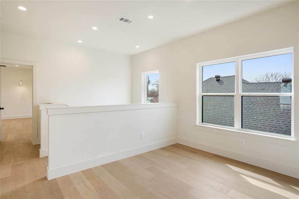 Mount Auburn - Residential