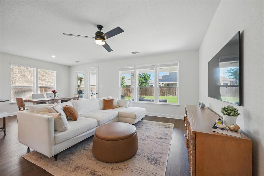 3501 Alamosa River Drive