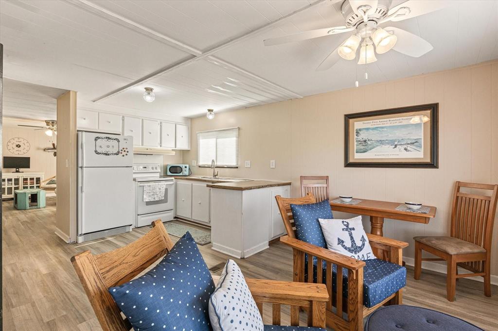 Blue Water Shores - Residential