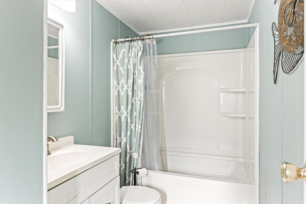 Blue Water Shores - Residential