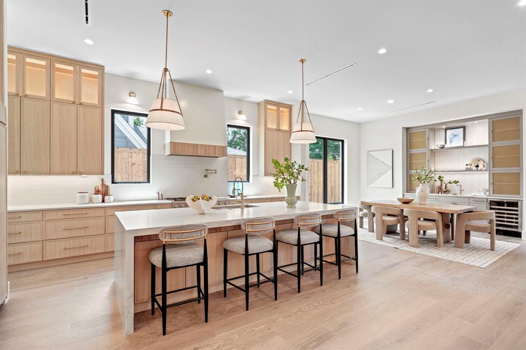 Llano Place - Residential