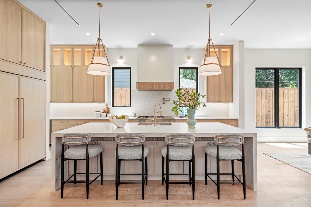 Llano Place - Residential