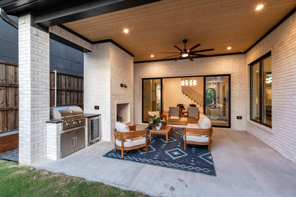 Llano Place - Residential