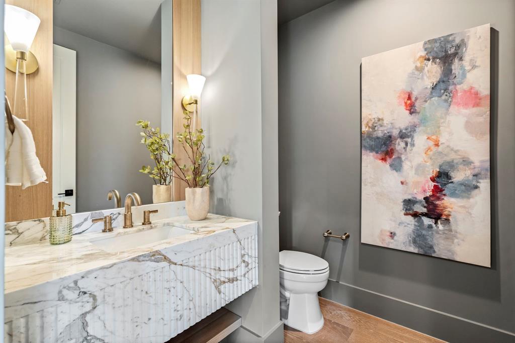 Llano Place - Residential