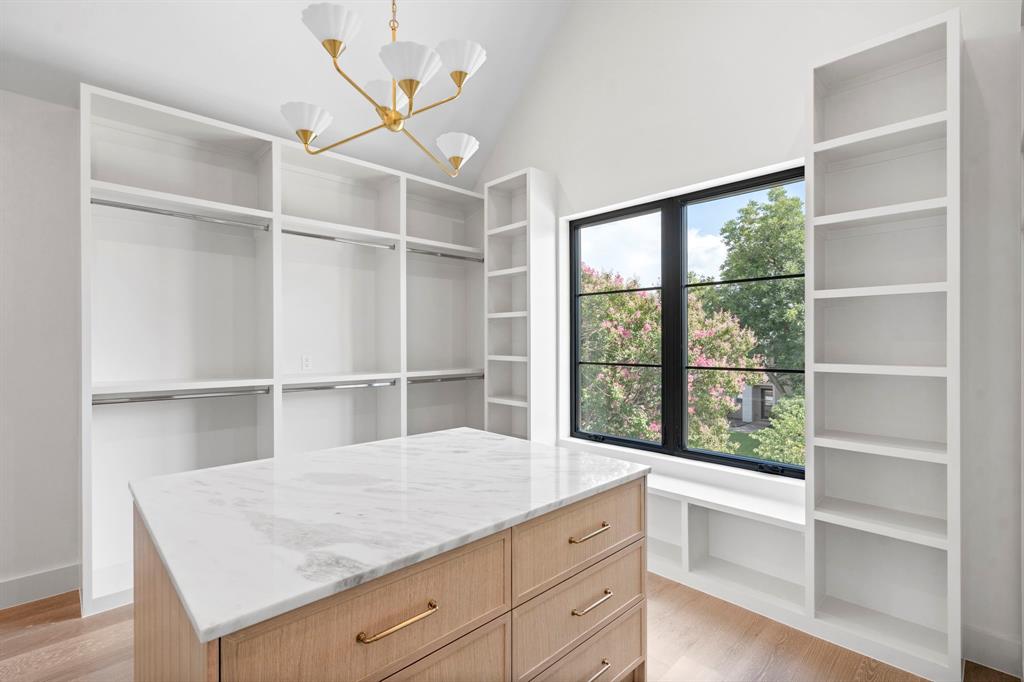 Llano Place - Residential