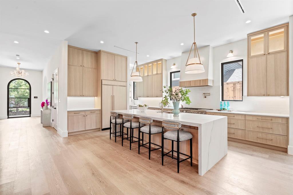 Llano Place - Residential