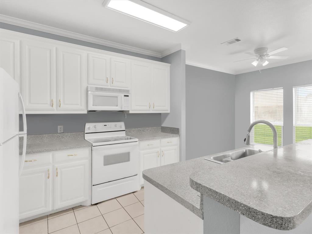 5813 Blackmon Court