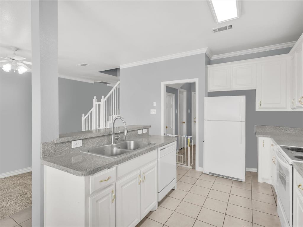 5813 Blackmon Court