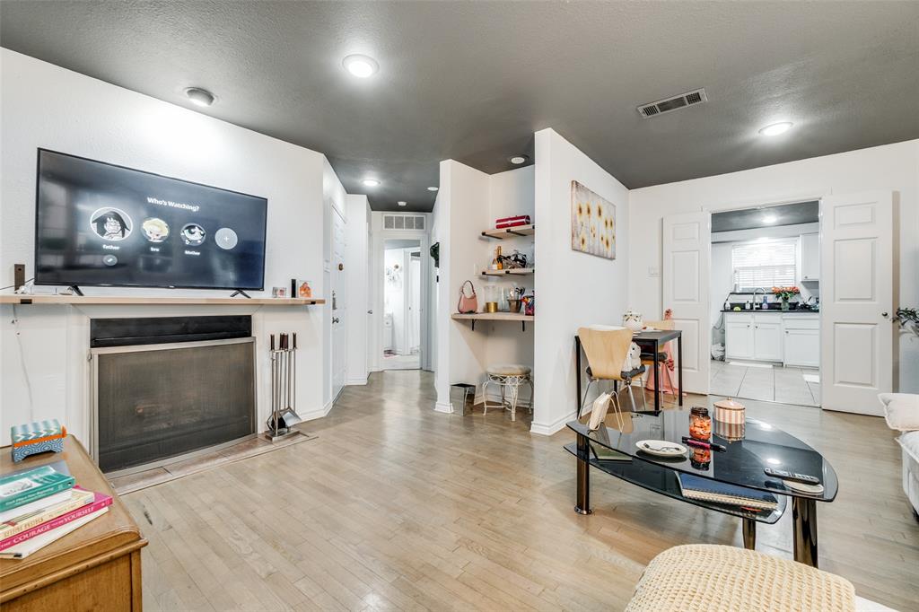 Sutton Place Condos - Residential