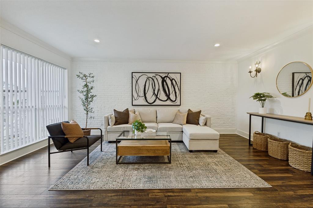 Bella Gardens Condos - Residential