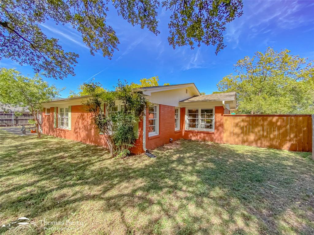 102 Green Meadows Circle