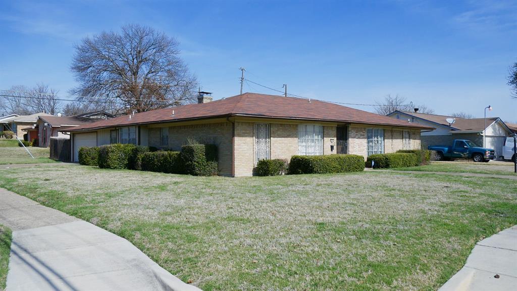 6199 Lazy River Drive