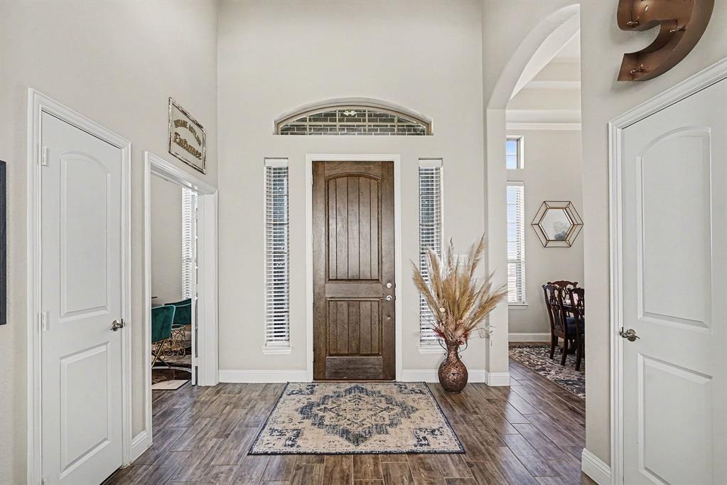 415 Silver Spur Trail