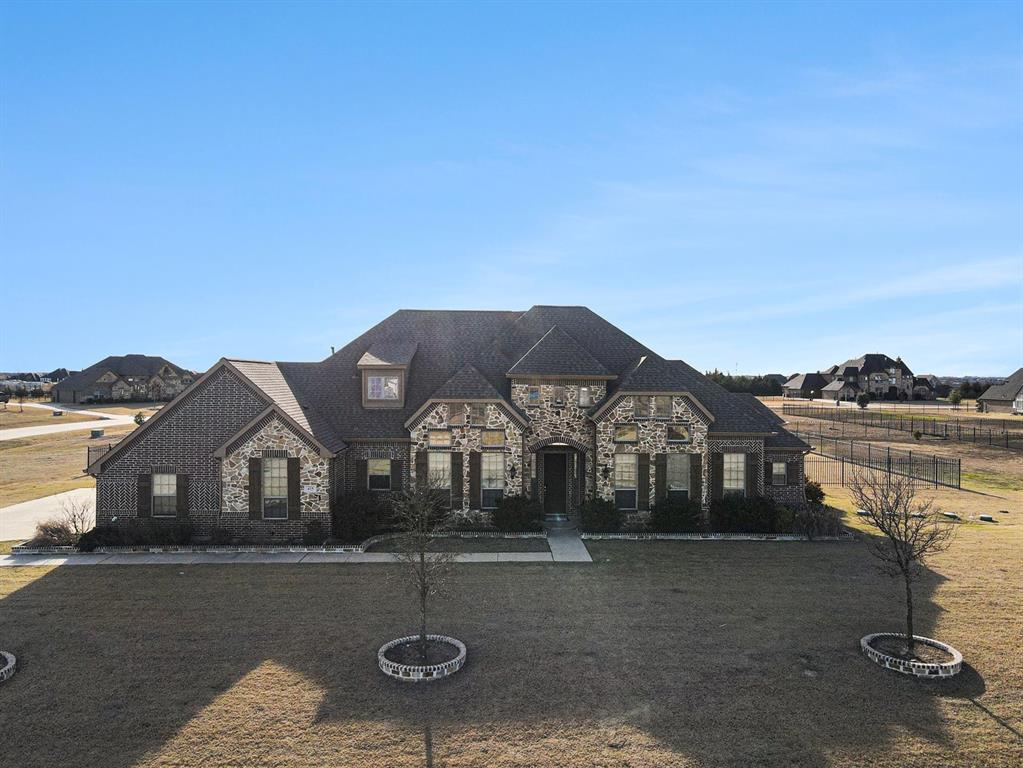 415 Silver Spur Trail