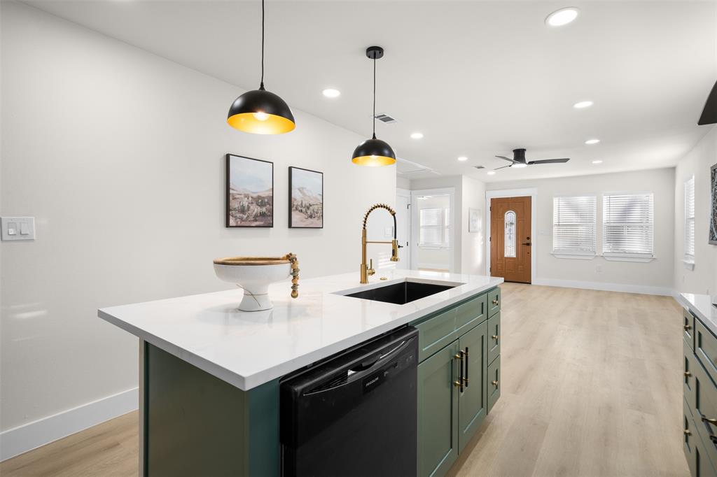 Rochester Park - Residential