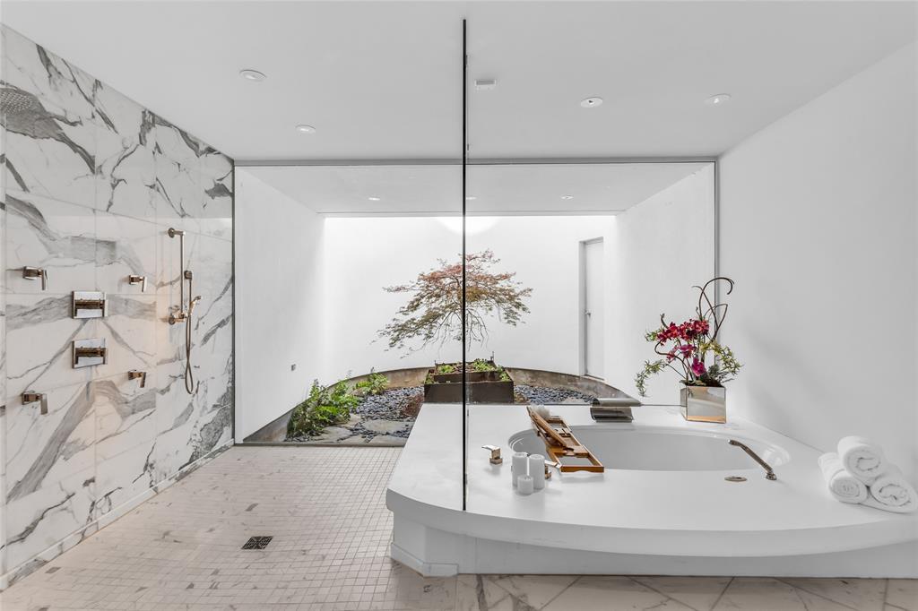 The Estates At Tour 18 Sec 3 - Residential