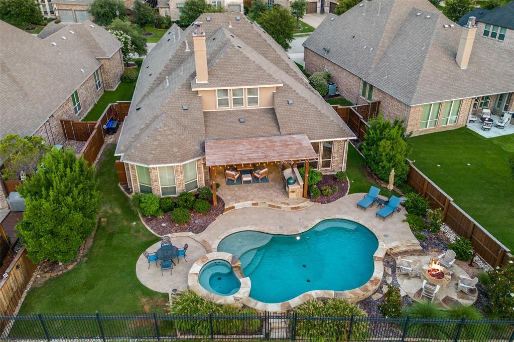 2921 Avondale Court