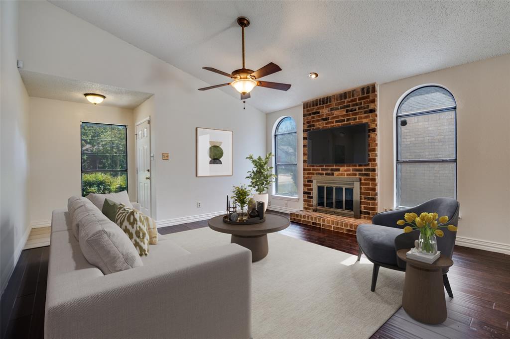 1433 Del Rio Drive