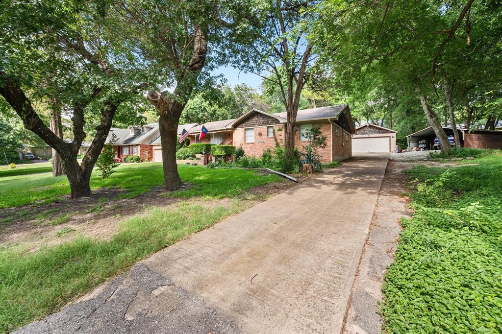1003 Tanglewood Drive