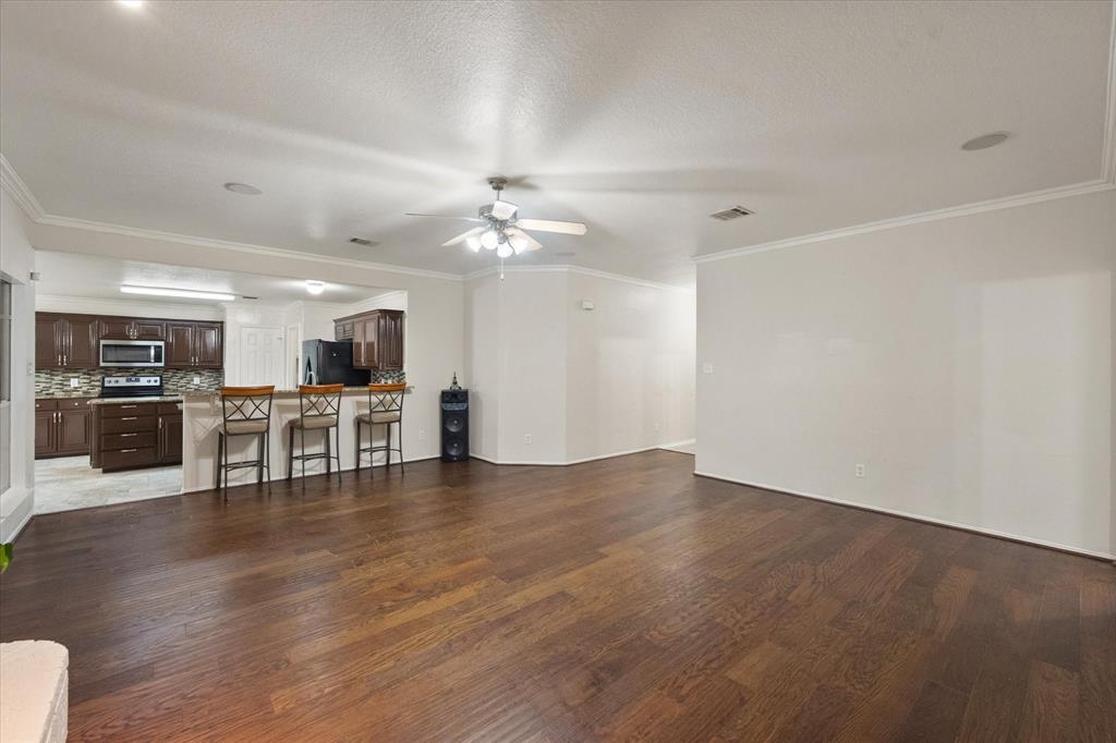 2706 Ferncrest Trail