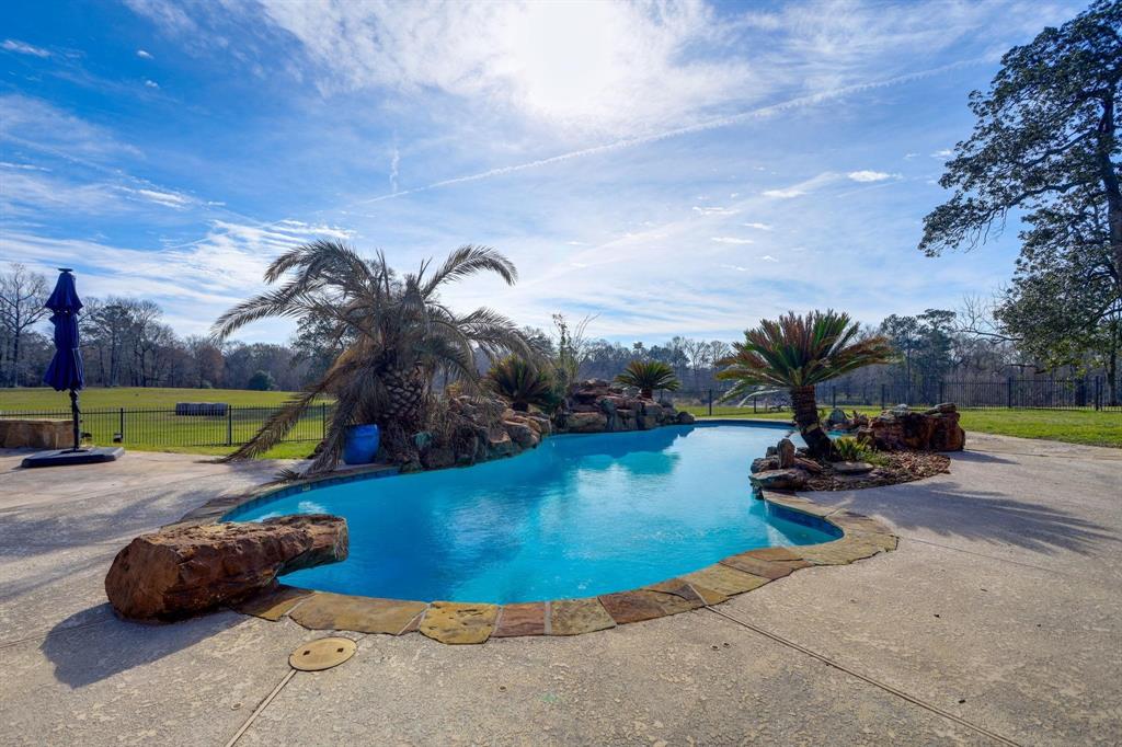 League Surv Abs #70 - Residential