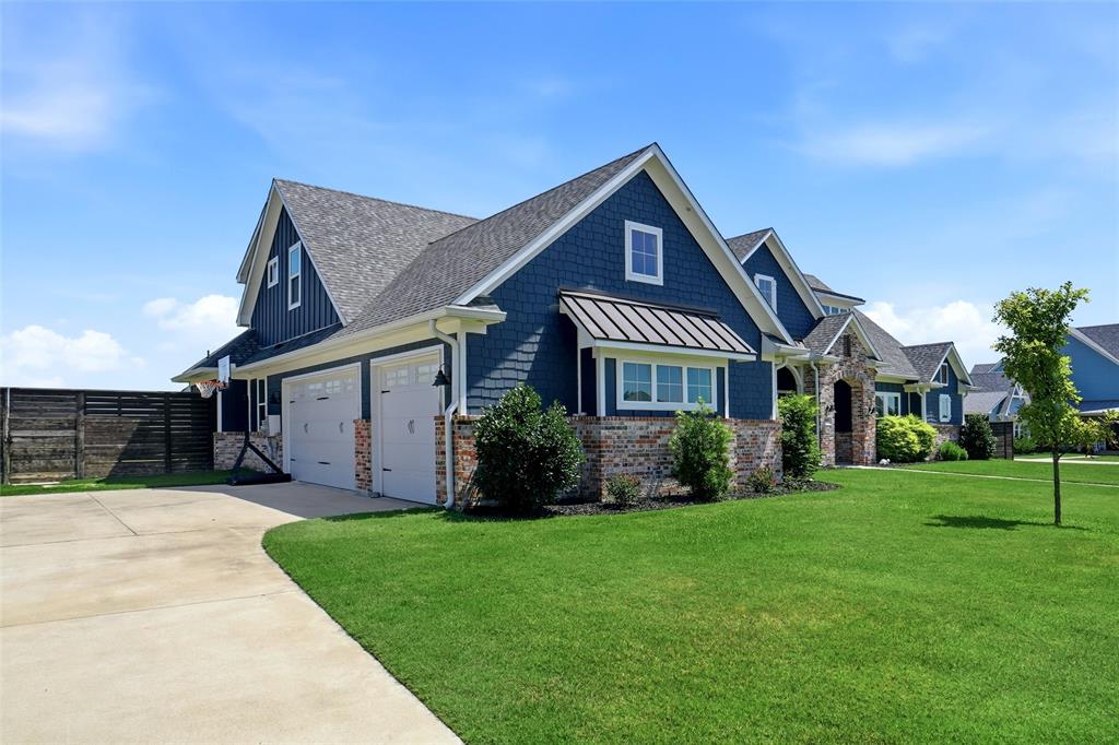 4411 Azalea Way