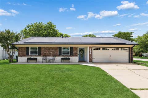 Photo of 5437 Greenwood Way, North Richland Hills, TX 76180 (MLS # 21228120)