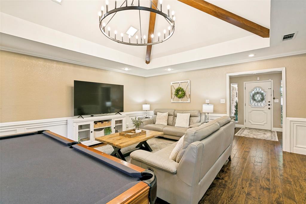 2232 Ridgewood