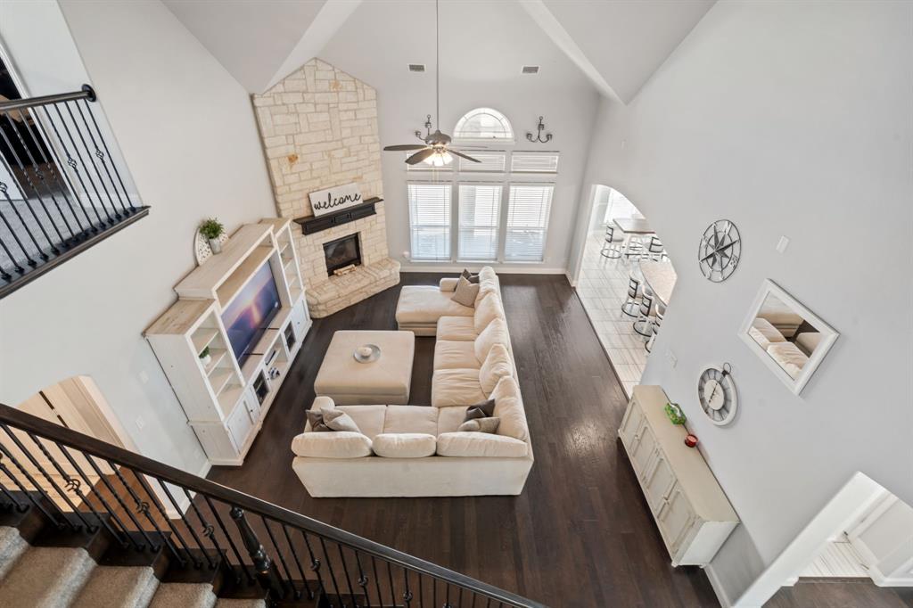 6004 Pine River Lane