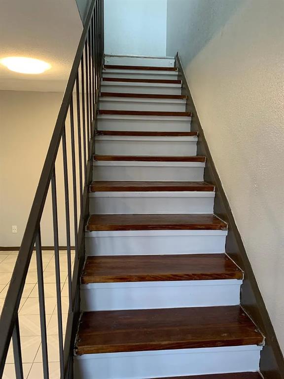 Lakeview Lofts Condos - Residential Lease