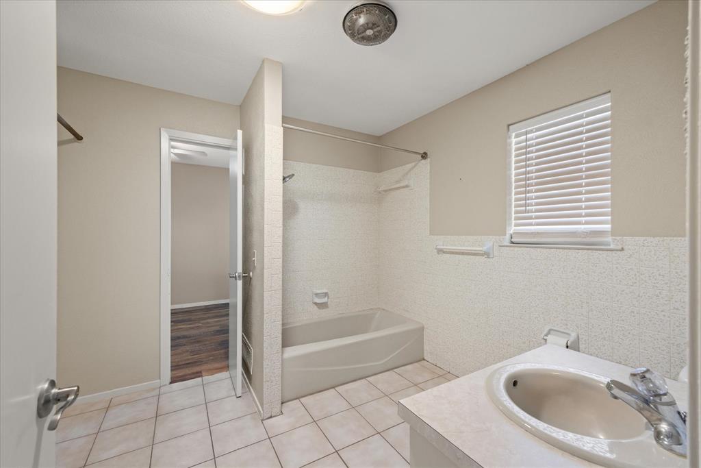Round House - Residential