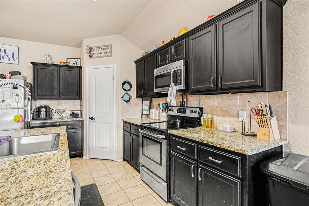 Golden Pond Estate - Residential