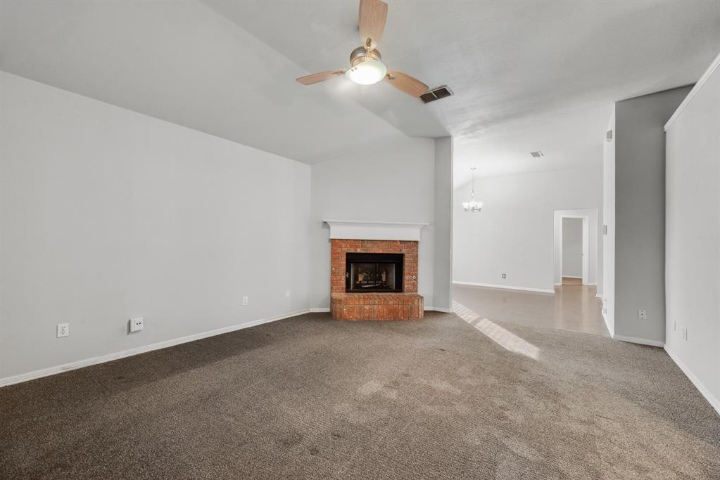 856 Santa Fe Drive