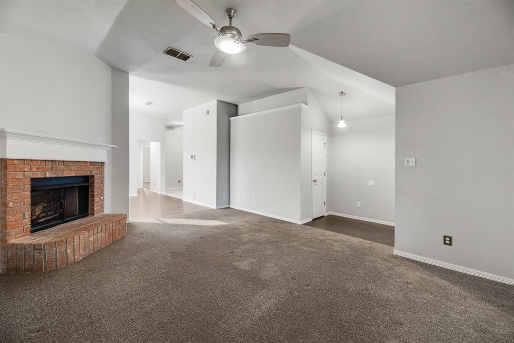 856 Santa Fe Drive