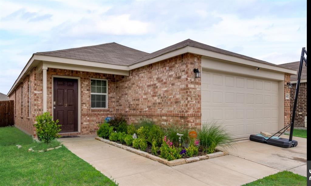 1641 Luckenbach Drive