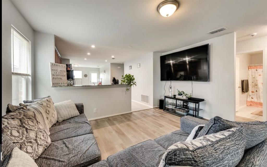 1641 Luckenbach Drive