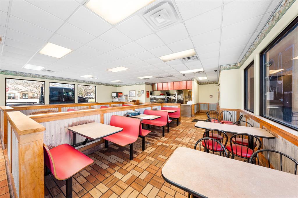 Warren - Commercial Sale