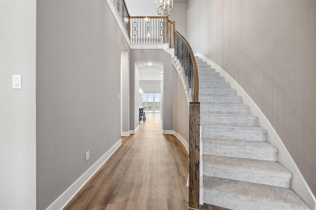 1633 Buscot Lane